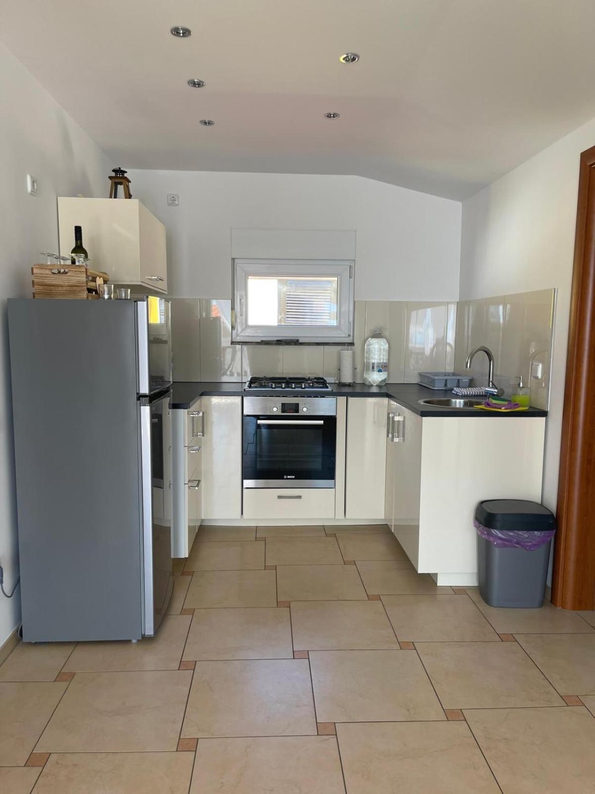 Sinisa Apartman Vir Extérieur photo